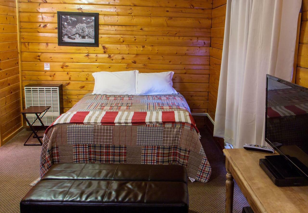 High Country Motel And Cabins Cooke City Exterior foto